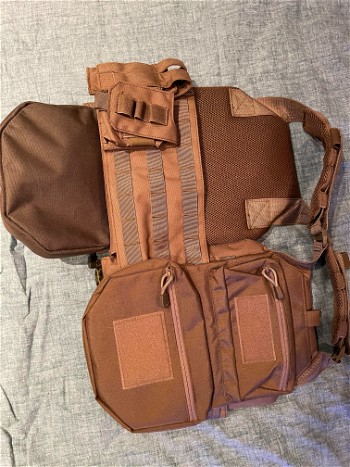 Image 2 for 8Fields Plate carrier Tan met extra's