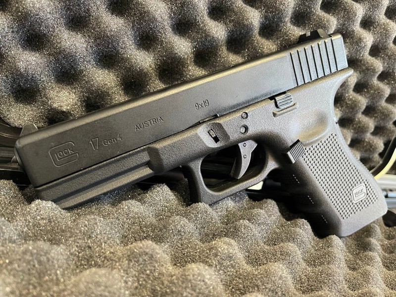 Image 1 for Glock 17 gen 4 co2