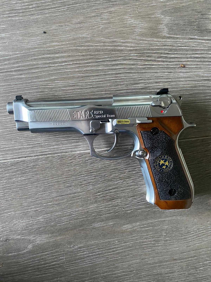 Image 1 for M9 beretta special edition STARS