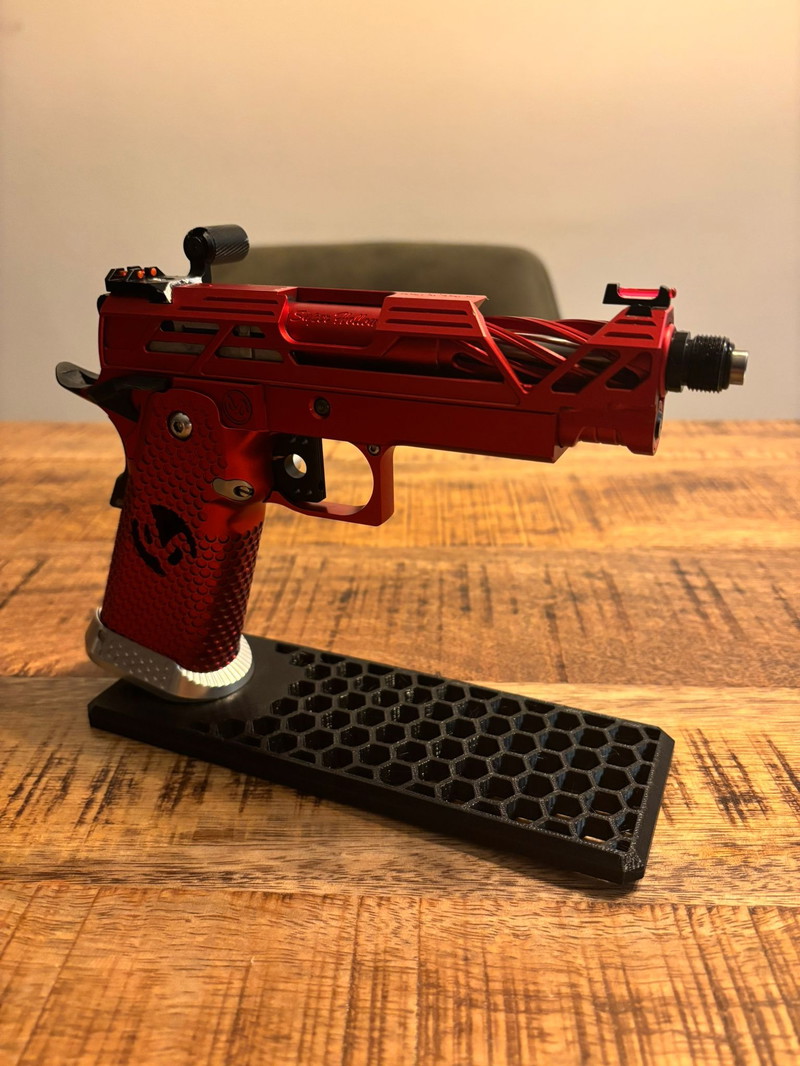 Image 1 pour Red hi capa 4.3