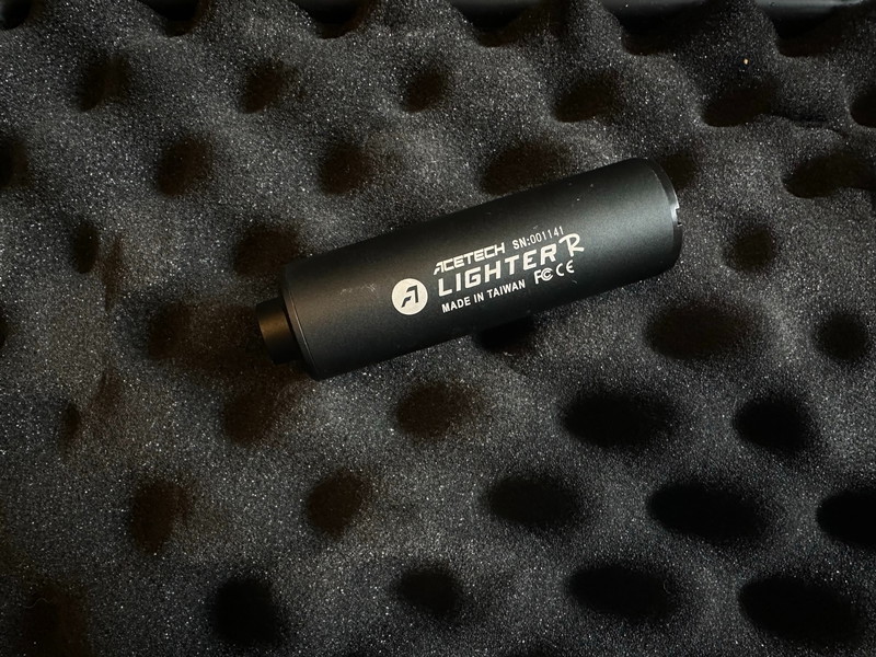 Image 1 for Acetech Lighter R