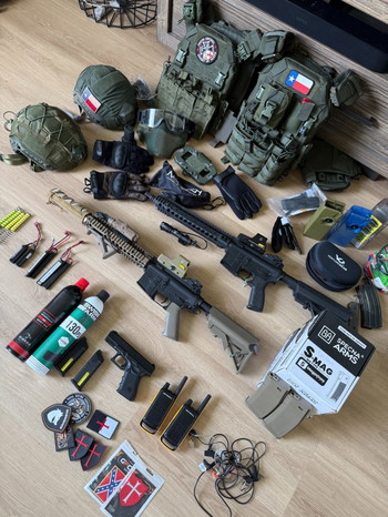 Imagen 3 de Complete Premium Airsoft Milsim Loadout twee keer Specna Arms EDGE plus Glock 19 plus Full Gear