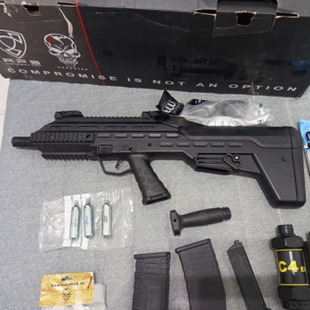 Image 2 for APS UAR501B Urban Assault Rifle y  lote completo en Barcelona