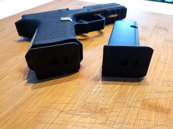 Image 2 for SAI BLU Compact with 2 mags