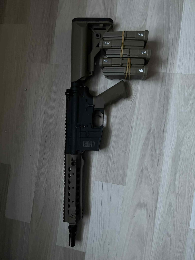 Image 1 pour M4 SA