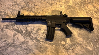 Imagen 2 de M4 / AR15 | Lancer Tactical | AEG | opknap/backup