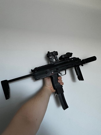 Image 3 pour VFC MP7 met Airtac HPA adapter & 12 mags