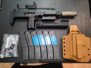 Bild für Tokyo Marui MP7 A1 GBB Tuning + 6 Magazine