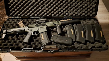 Afbeelding 3 van Wolverine MTW-9 incl mags / Krytac PDW incl mags