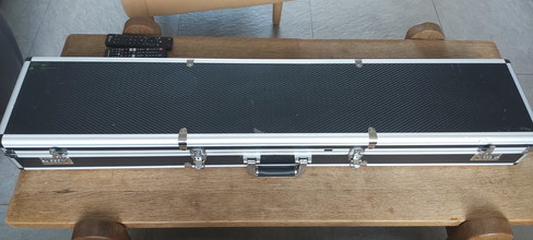 Image for aluminium Replica case