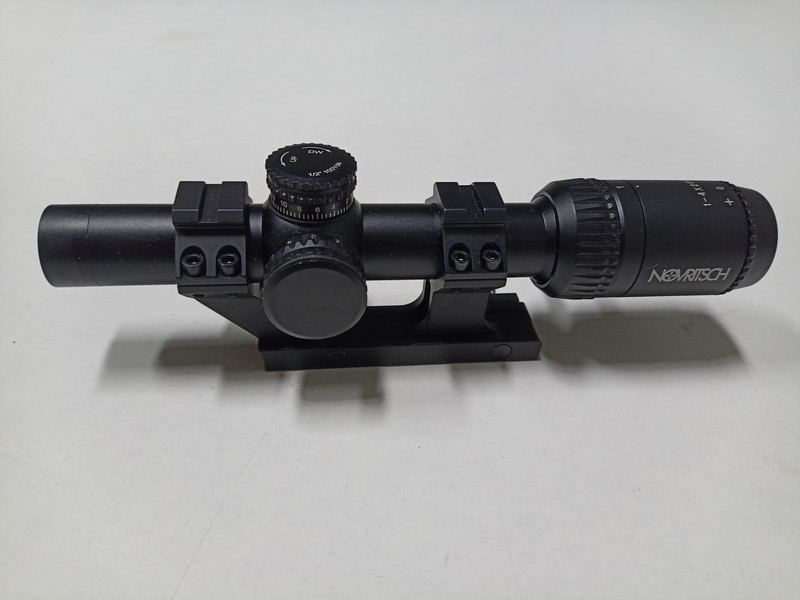 Afbeelding 1 van NIEUW! Novritsch 1-4x20 scope