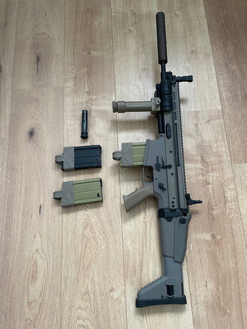 Bild 2 für Dboys Scar H omgebouwd naar DMR