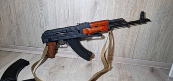 Bild 5 für DBoys AKMS RK10S + 6 magazijnen + sling