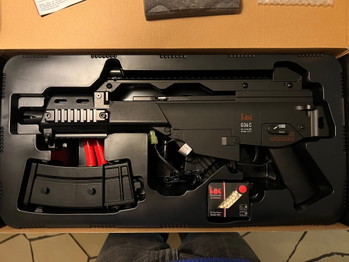 Afbeelding 2 van Umarex H&K G36C AEG unter 0,5J + Walther P22Q + BBs - Top Zustand