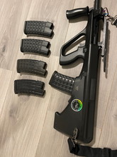 Imagen para AUG A2 with 5 mags trade for good M4 or offer