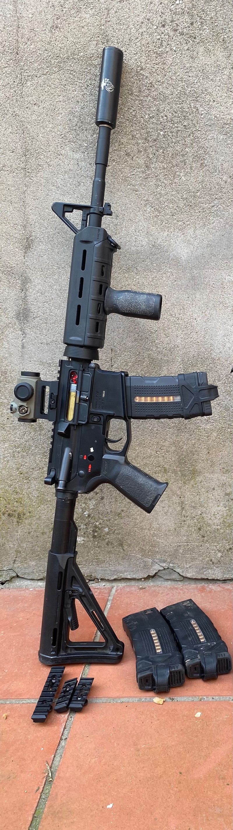 Image 1 pour M4 Magpul PTS MOE