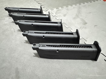 Image 2 for 5x Umarex / VFC / SigSauer P226 / MK25 magazines