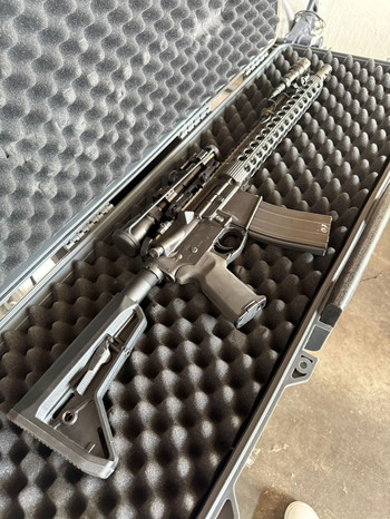 Afbeelding 3 van MWS GBB Tokyo Marui+ 7 Mags