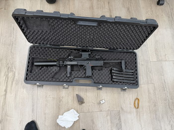 Image 3 pour TM MP7A1 GBBR Met Quick release tracer/silencer, reddot, 5x mag en koffer