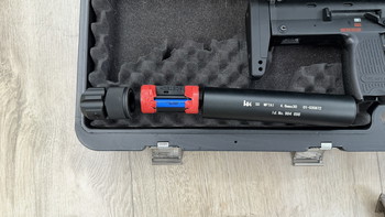 Image 7 pour TM MP7A1 GBBR Met Quick release tracer/silencer, reddot, 5x mag en koffer