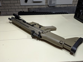 Image for Meerdere replica's te koop: G&G Wildhog 12', en H8R revolver