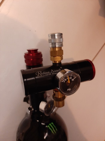 Bild 3 für HPA supply set, Redline SFR regulator, Tippmann tank, remote line en backpack