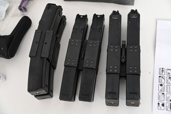 Bild 4 für VFC MP5SD2 + 6 Mags (Extremely rare worldwide, + real HK Parts)