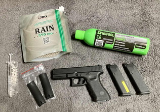 Afbeelding van Glock 17 met extras