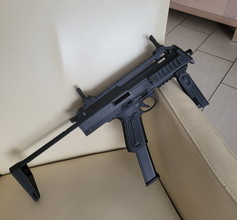 Image pour Aap01 Mp7 + upgrades en extra's