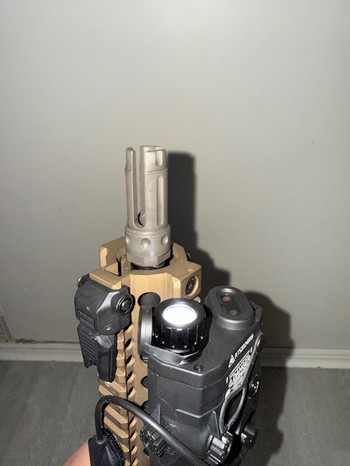 Image 3 pour NABV Certified PEQ 15UHP  deze laser en zaklamp combo voor je airsoft setup