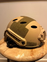 Imagen para Tactical helmet ZGAN