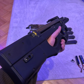 Image 4 for NOVRITSCH SSR90 (5xMags, 2x11.1 Lipo, Suppresor+Rail, Pouches, 2.5x Optic, ...)