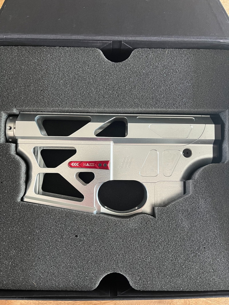 Image 1 for Monk Customs Oracle One body incl. Reg