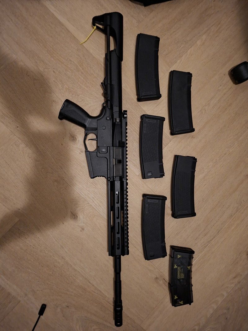 Image 1 for G&G CM16 Raider 2.0E (Krytac 30K + Perun ETU++) + 6 Magazijnen en een batterij.