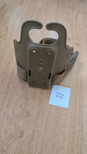 Bild für Coyote/Tan tactical drop-leg platform