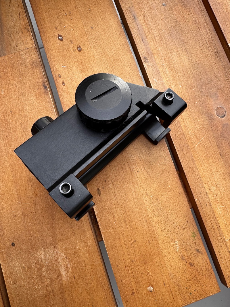 Image 1 pour Red Dot  perfect werkend met nieuwe batterij. MP5