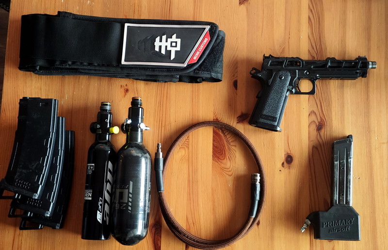 Imagen 1 de Blacked out Hi Capa set