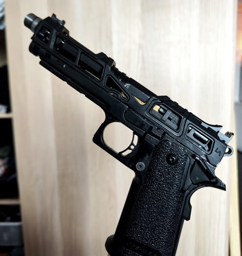 Imagen 2 de Blacked out Hi Capa set