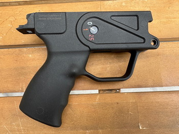 Afbeelding 2 van VFC HK53 early type Grip MP5