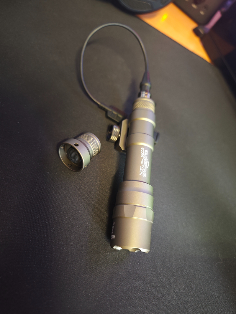 Afbeelding 1 van Surefire clone flashlight 1400 lumen