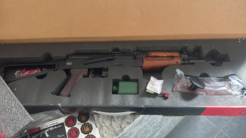 Afbeelding 10 van AKS-74U | E&L | AEG | Metal + Wood