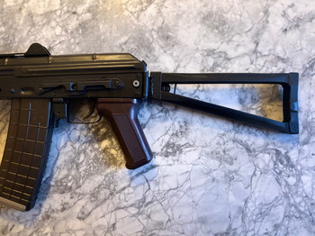 Afbeelding 5 van AKS-74U | E&L | AEG | Metal + Wood