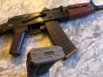 Afbeelding 8 van AKS-74U | E&L | AEG | Metal + Wood