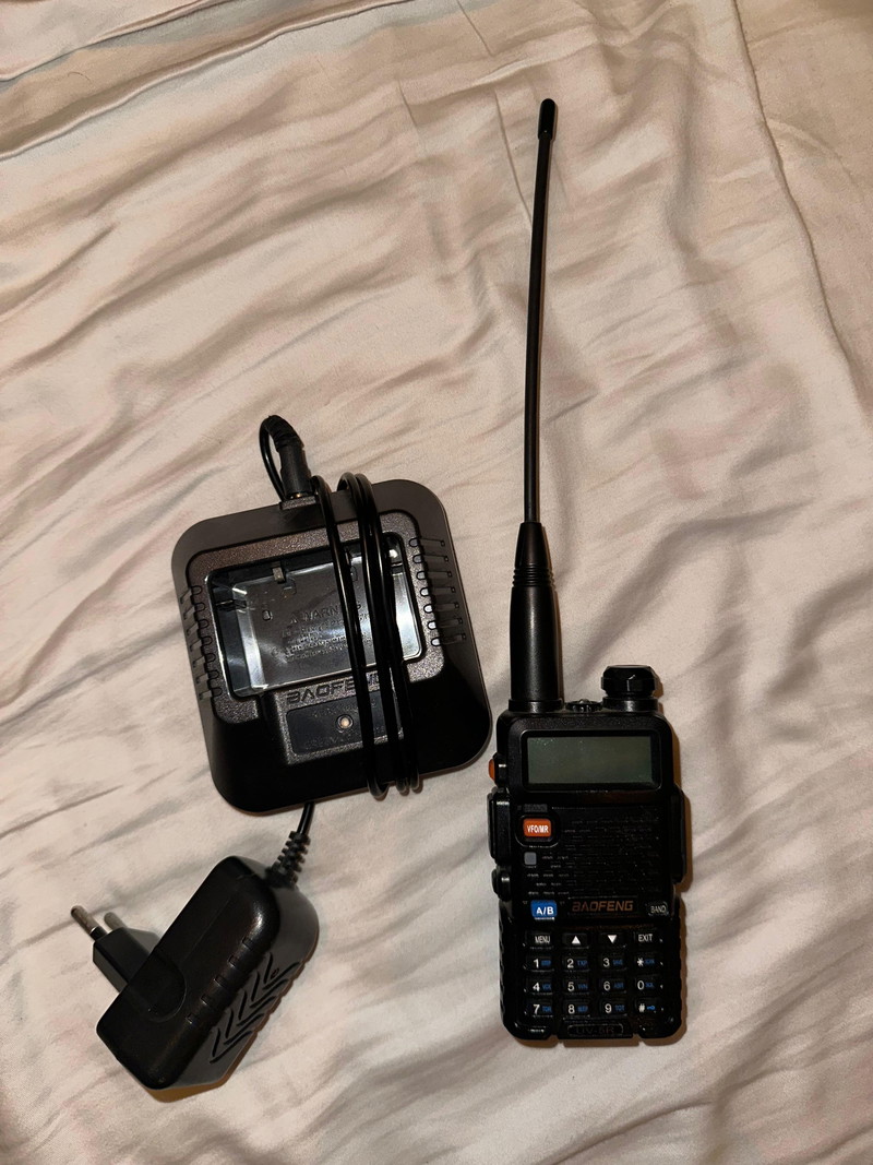 Afbeelding 1 van Baofeng UV-5R Portofoon