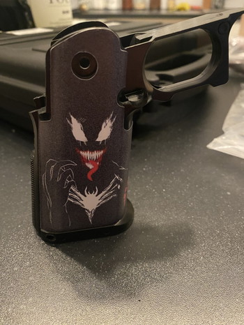 Image 2 pour Venom Cow Cow Hi Capa Grip