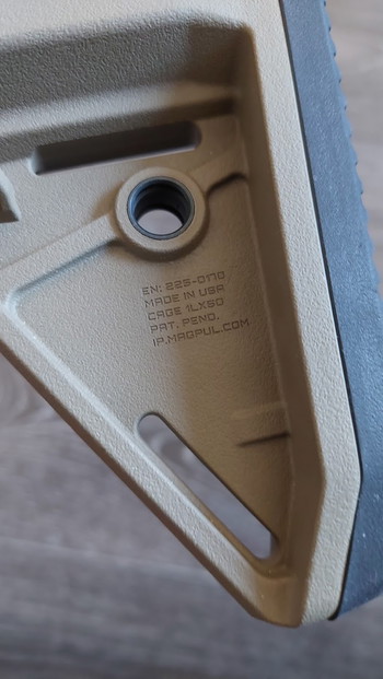 Image 2 for Magpul MOE SL Carbine Stock Mil-Spec DE