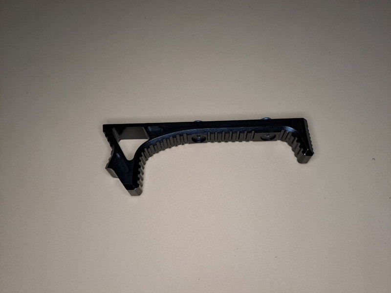 Image 1 for Curved Foregrip, CNC Metal, M-Lok