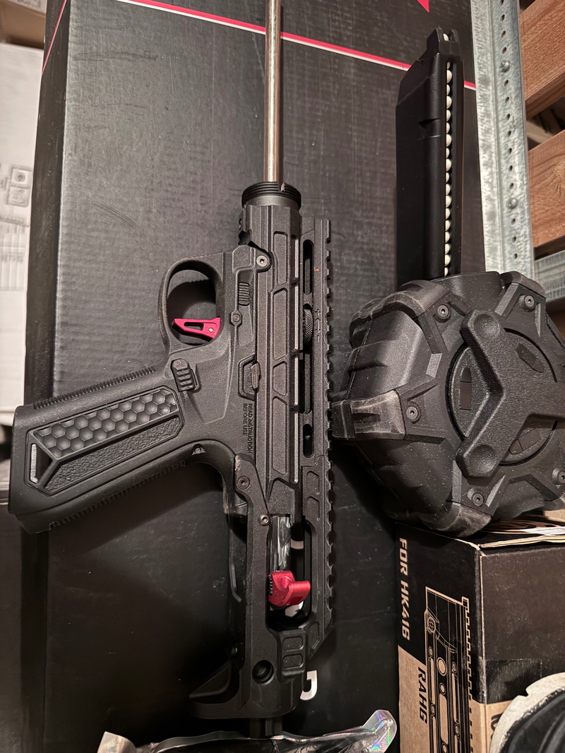 Afbeelding 1 van Action Army AAP-01 Assassin (GBB) Custom / Zubehörpaket