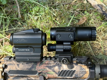 Bild 2 für Vortex Sparc AR + Vortex VMX-3T Magnifier Combination