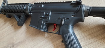 Afbeelding 4 van WE Tech Katana M4A1 RIS Airsoft AEG Rifle